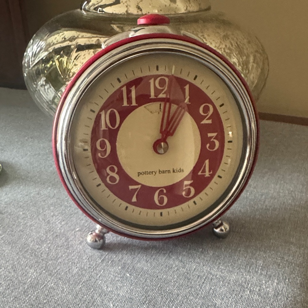 Pottery Barn Kids Red and White Retro Style Clock - Picture 2 of 7